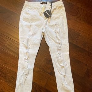 Francesca’s Dollhouse distressed stretch jeans white size 13